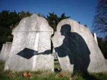 old-graves-in-london-sm.jpg